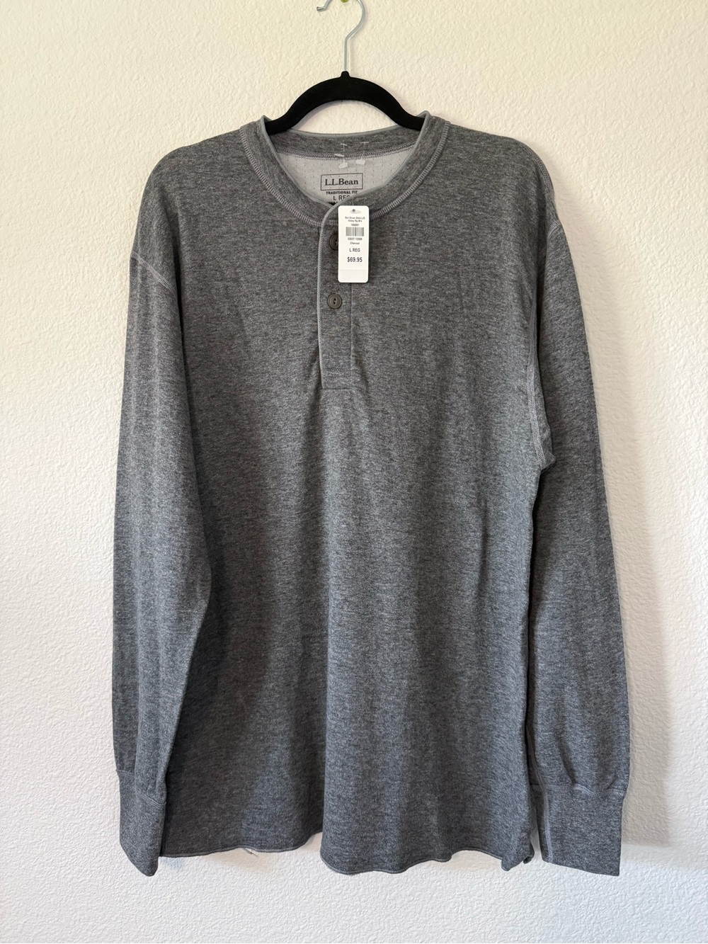 L.L. Bean Gray Long-Sleeve Henley Shirt   Py S